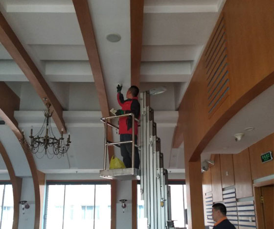 點(diǎn)型感煙、 感溫火災(zāi)探測器安裝清洗